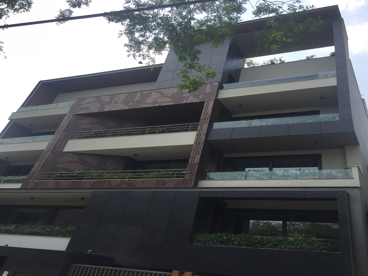 Gulmohar Park Property